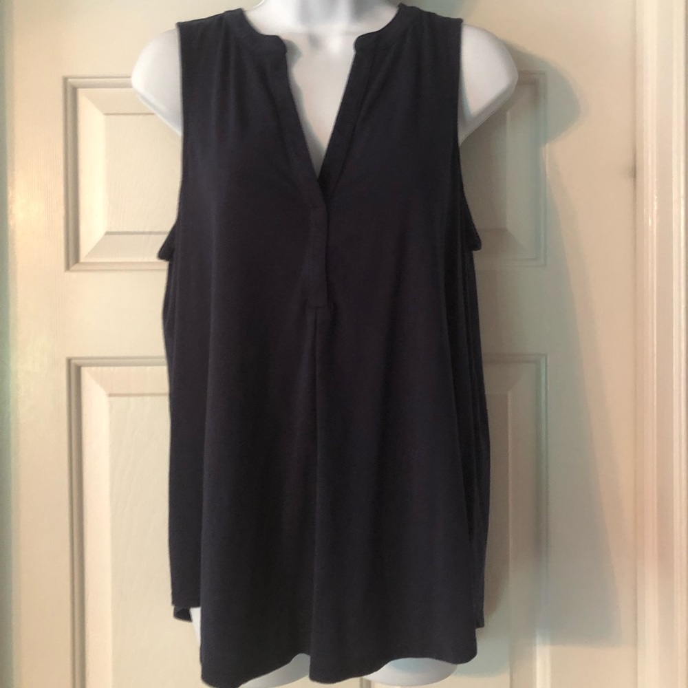 Lilly Pulitzer Navy Top